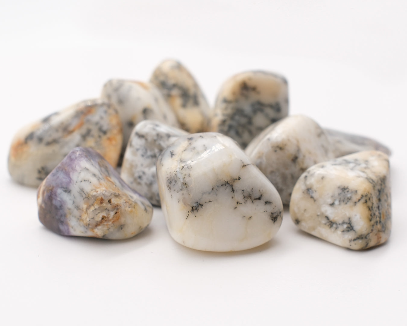 Opale blanche dendritique