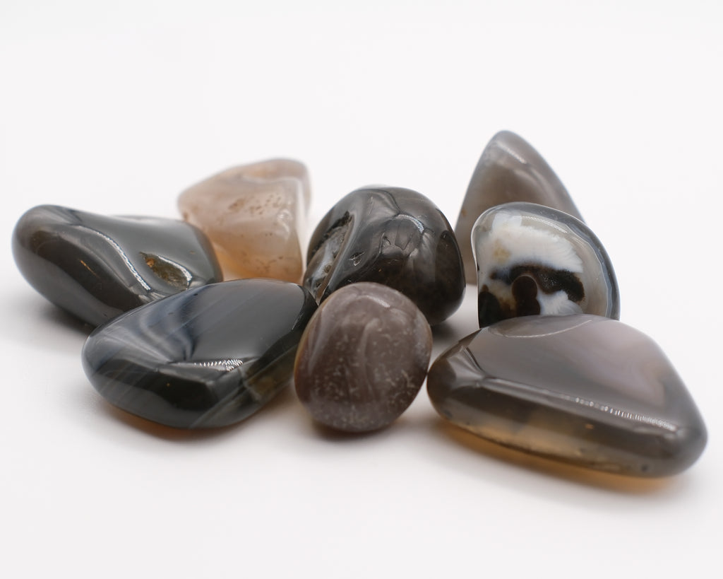 Agate naturelle grise rubanée