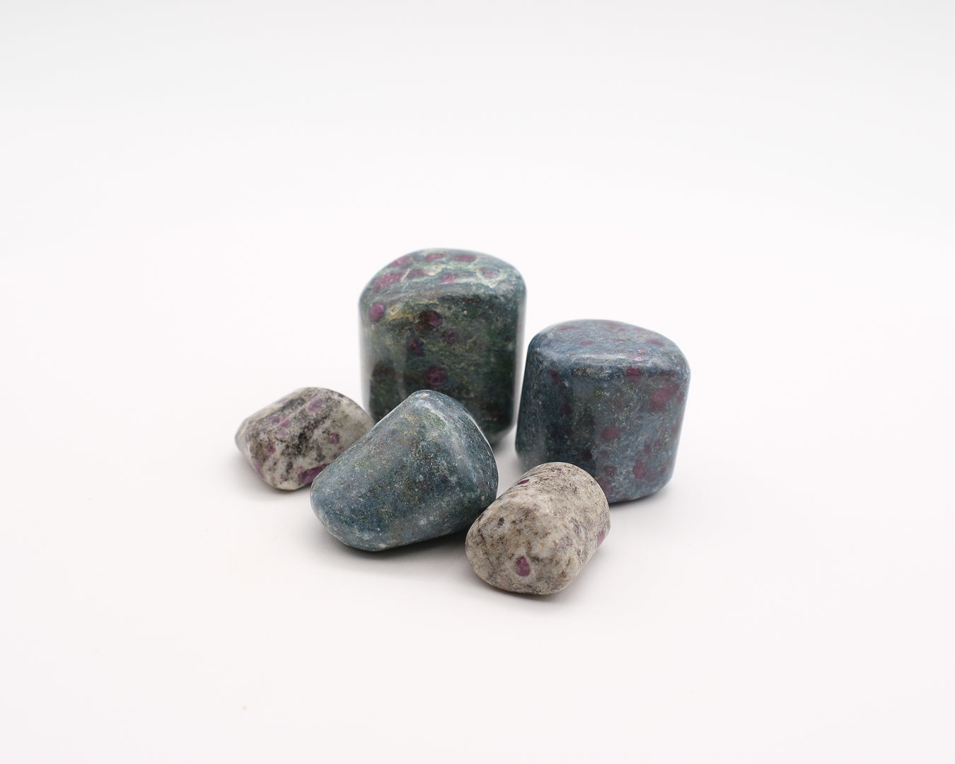 Rubis sur fuchsite et apatite