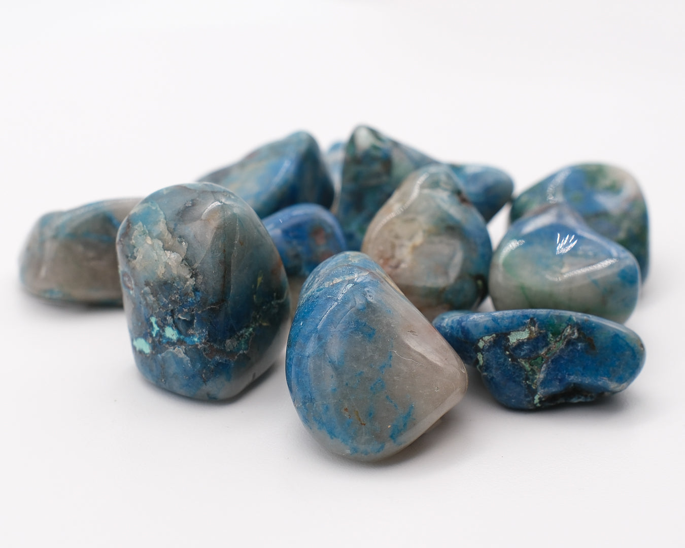 Shattuckite ou azurite et Chrysocolle sur quartz