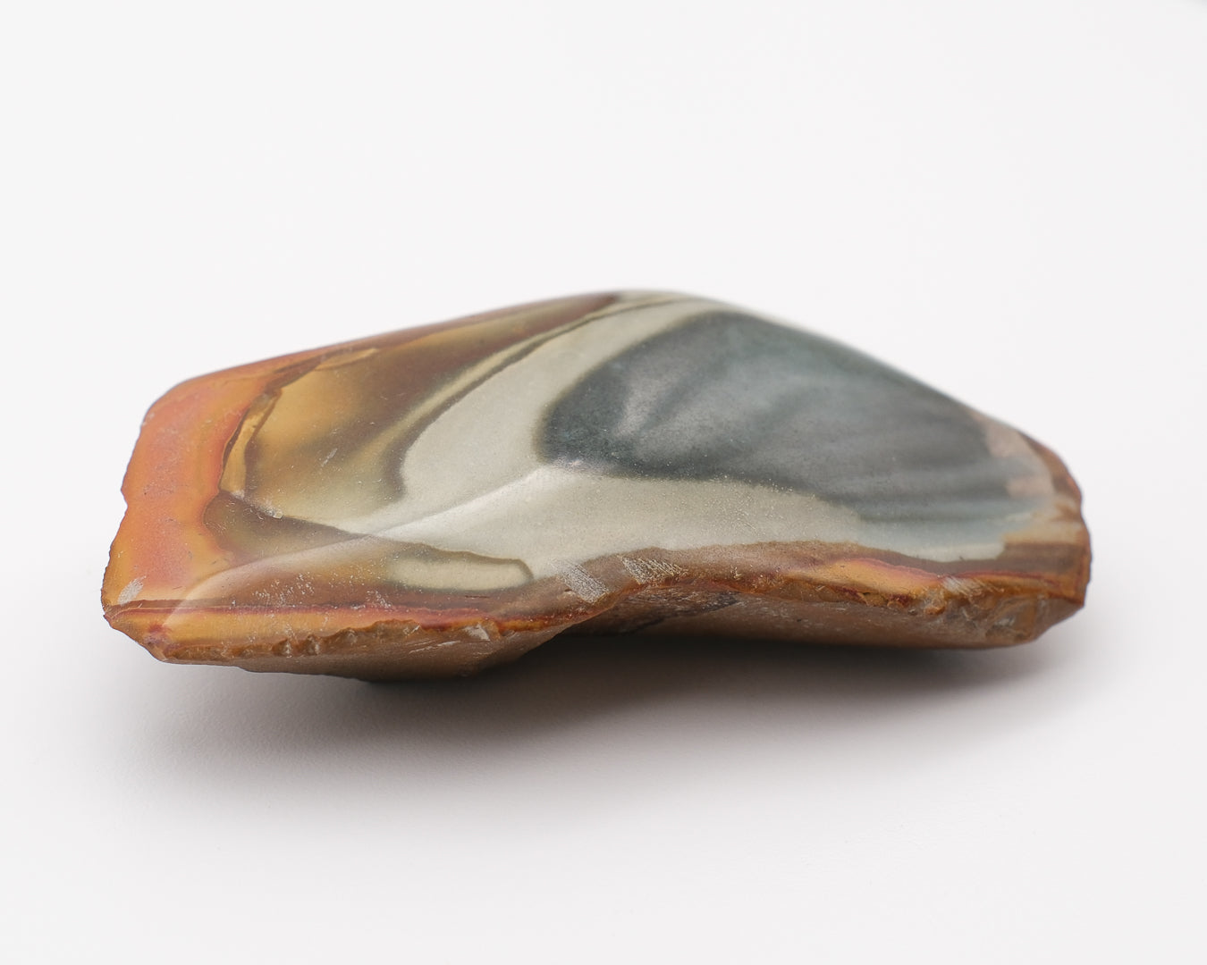 Jaspe polychrome une face polie