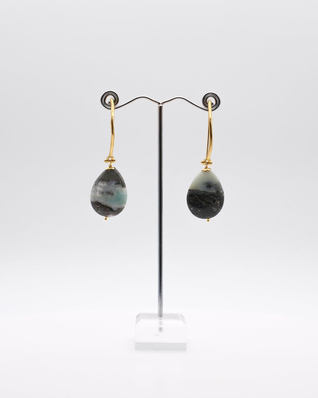 Goutte plate d’amazonite