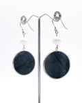 Dumortierite légère et perle de biwa