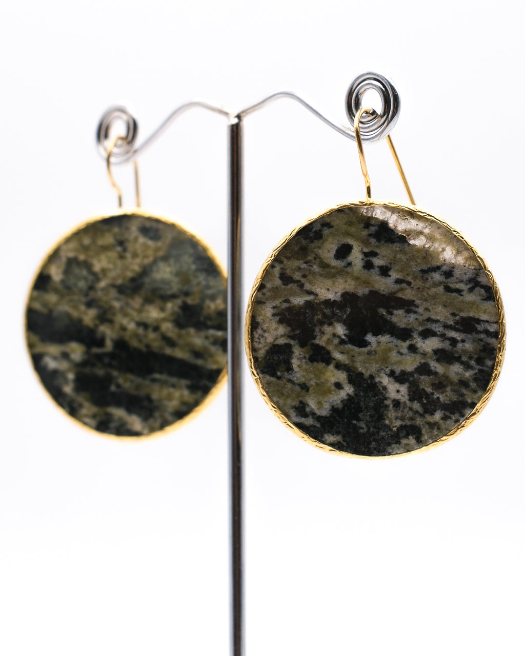 Jade et bronze doré antique