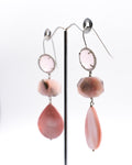 Jeu de nacre et d’opale rose sur cristal