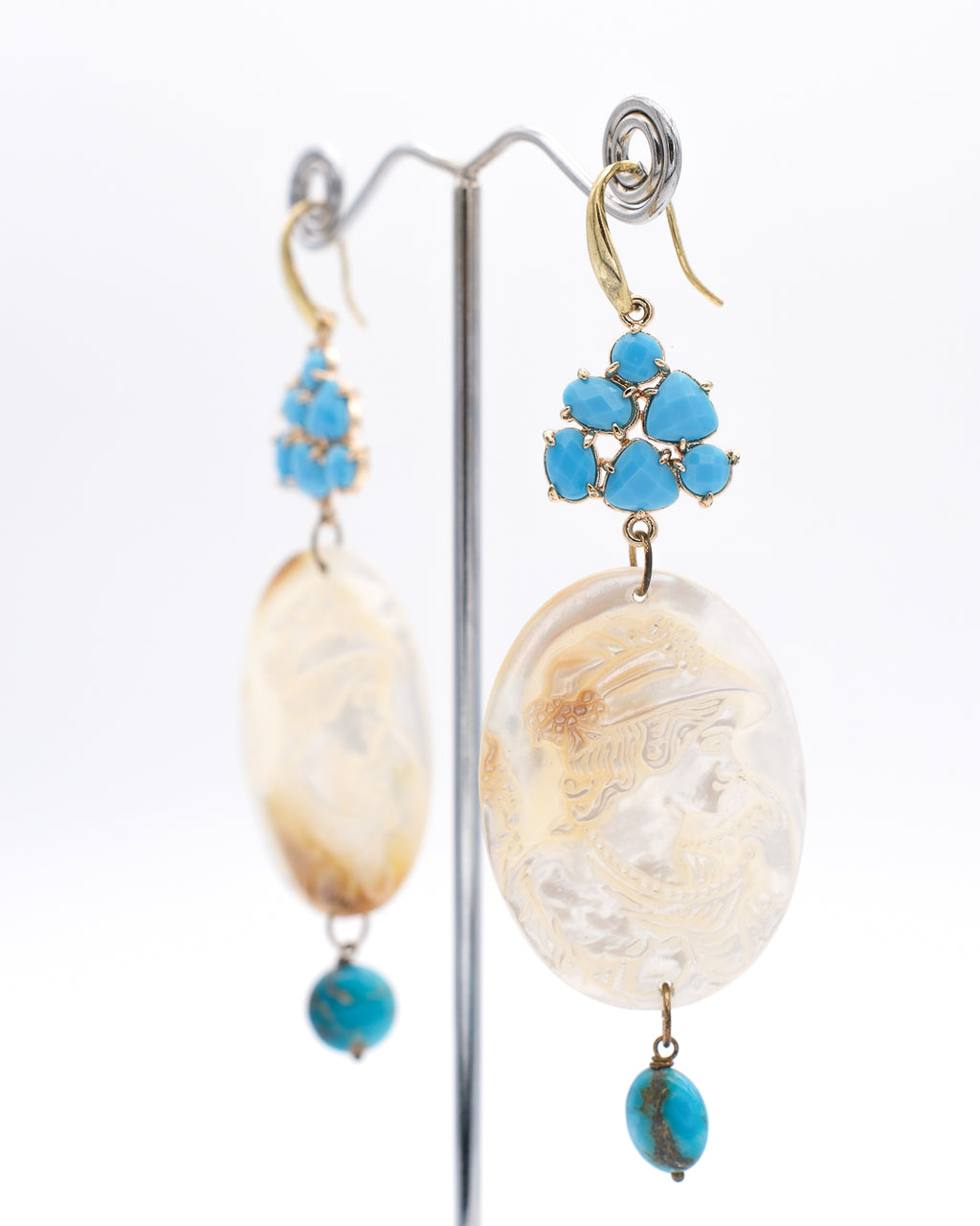 Jeu de dames sur camée, turquoise naturelle et cristal