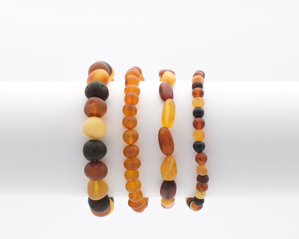 Ambre naturelle dépolie et perles variées